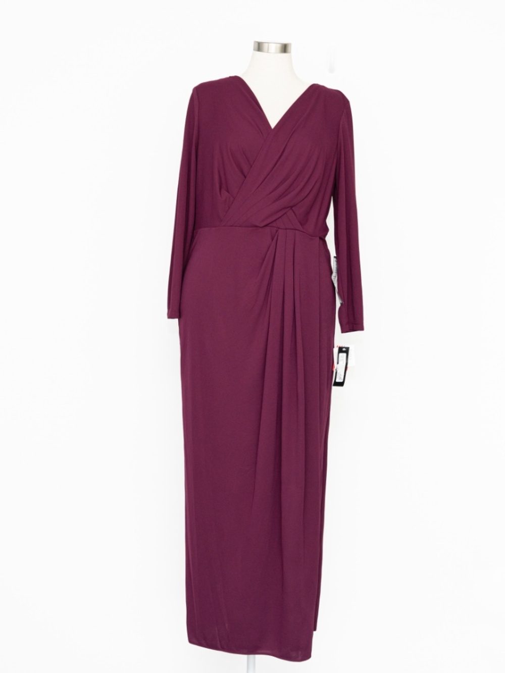 Betsy & Adam - Plus Size Wine Long-Sleeve Matte Jersey Gown
